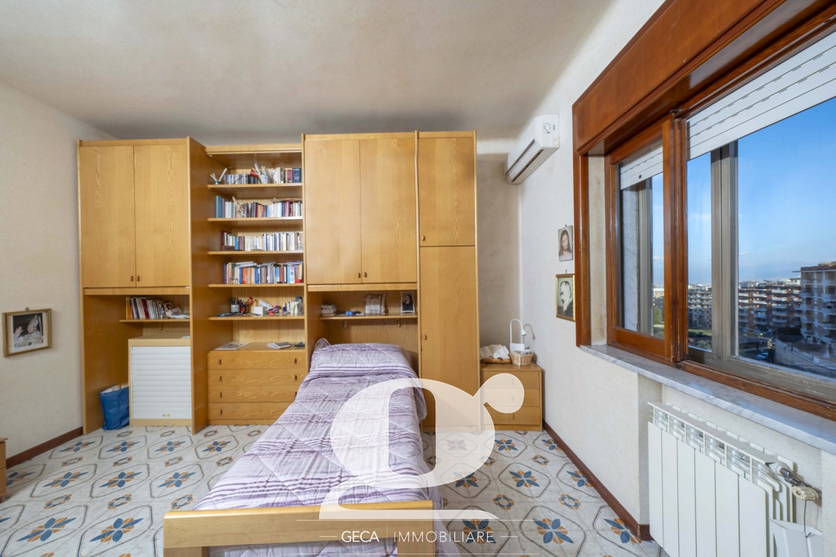 Foto 12 di 30 - Appartamento in vendita a Napoli