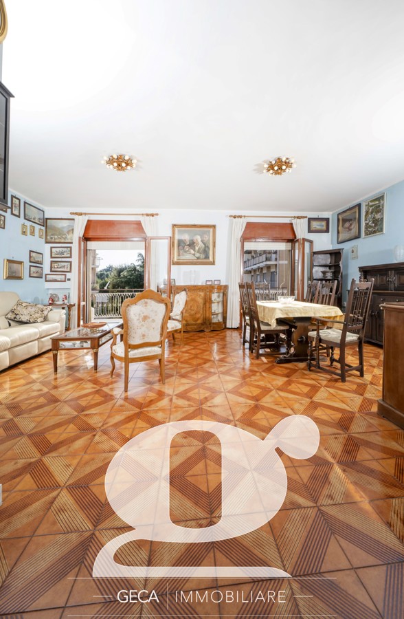 Foto 4 di 30 - Appartamento in vendita a Napoli