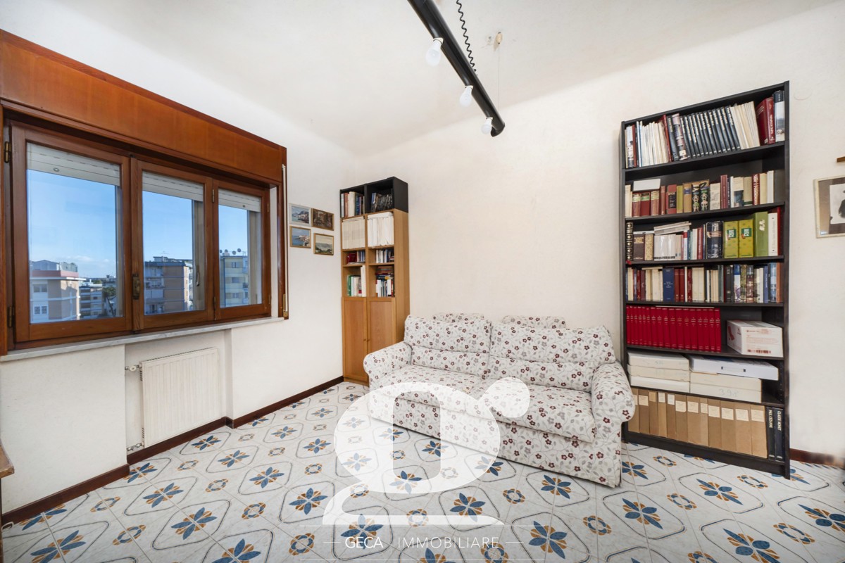 Foto 9 di 30 - Appartamento in vendita a Napoli