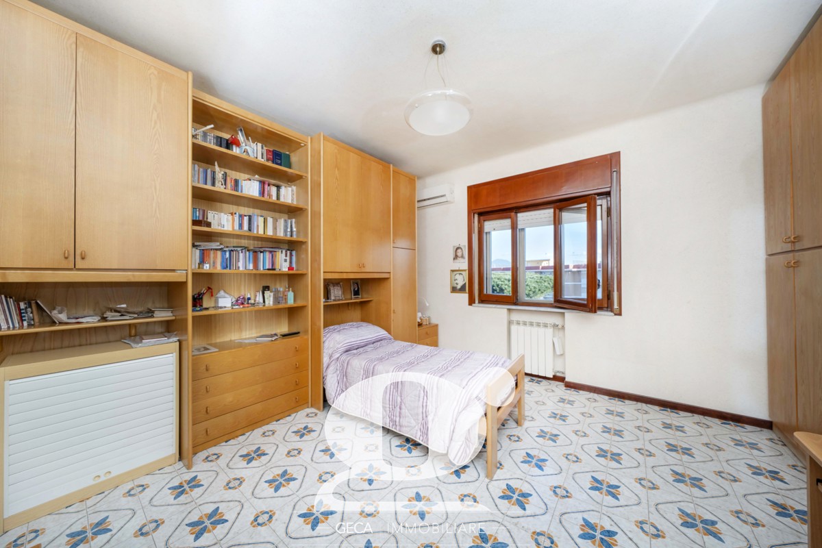 Foto 11 di 30 - Appartamento in vendita a Napoli