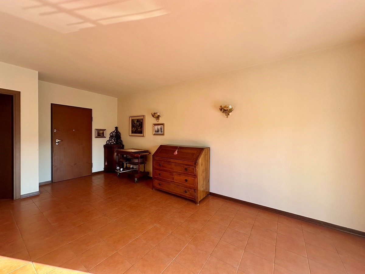 Foto 3 di 35 - Appartamento in vendita a Brescia