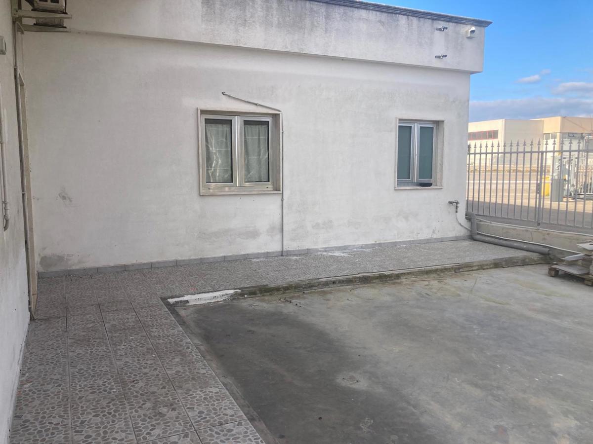 Foto 12 di 25 - Palazzo o stabile in vendita a Brindisi