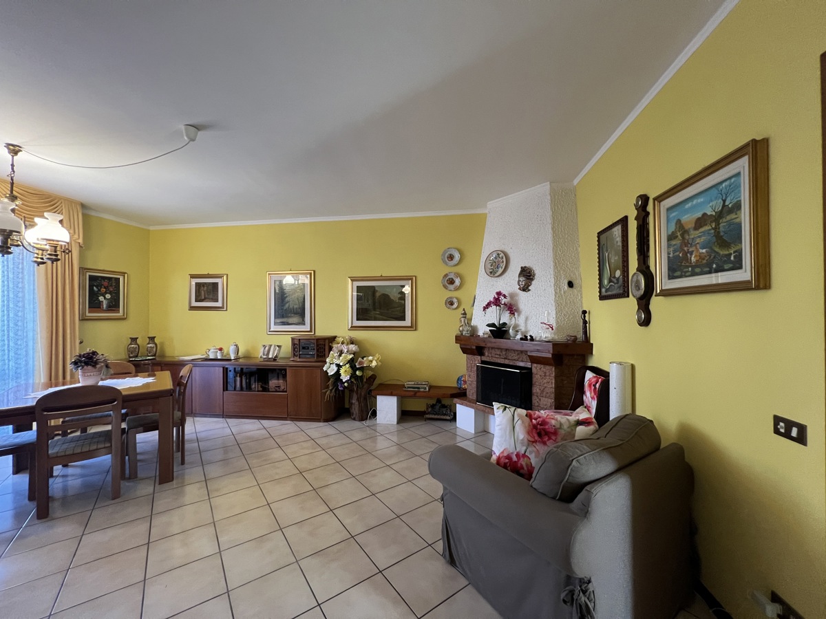 Foto 6 di 48 - Casa indipendente in vendita a Cilavegna