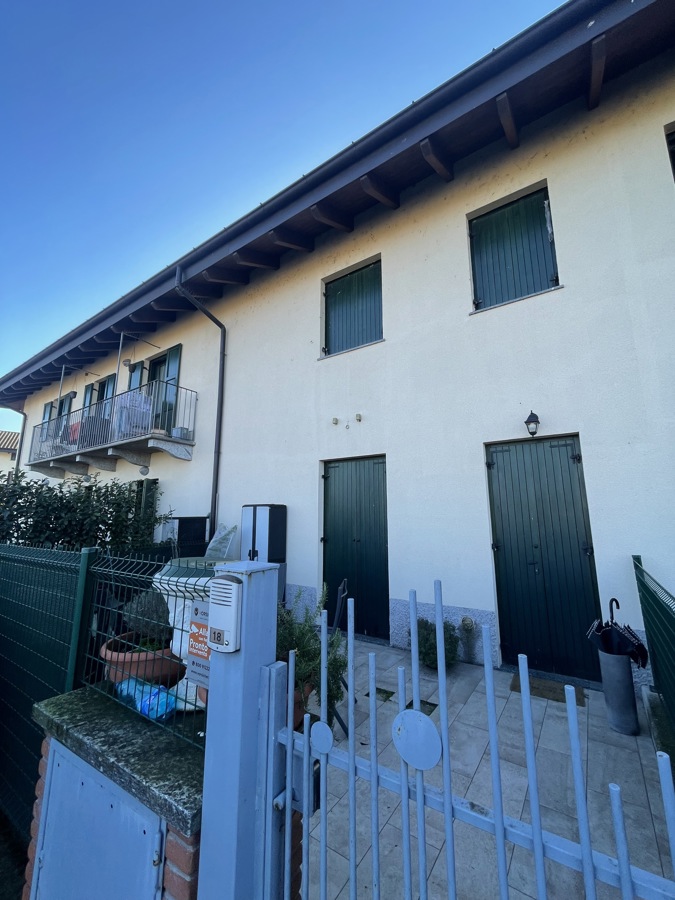 Foto 17 di 21 - Appartamento in vendita a Villanova del Sillaro