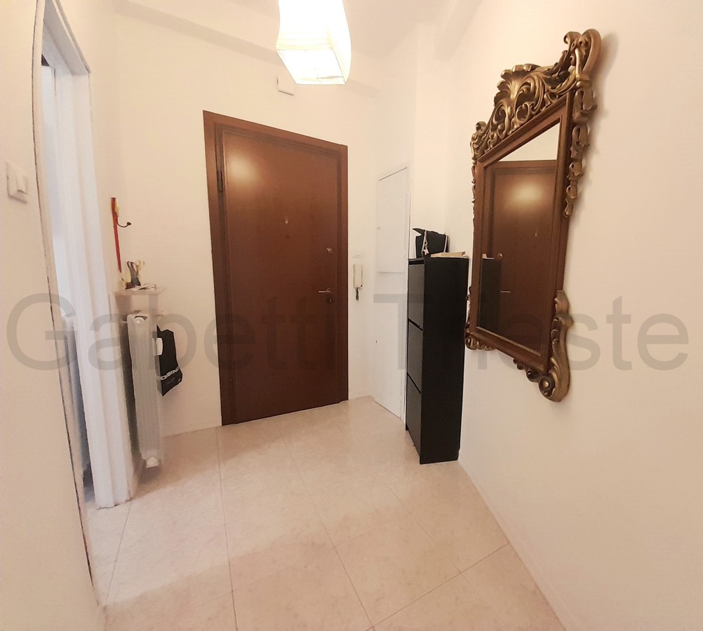 Foto 4 di 10 - Appartamento in vendita a Trieste