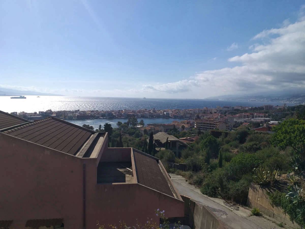 Foto 24 di 29 - Villa a schiera in vendita a Messina