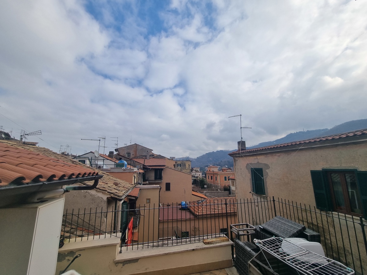 Foto 13 di 19 - Appartamento in vendita a Monte Porzio Catone