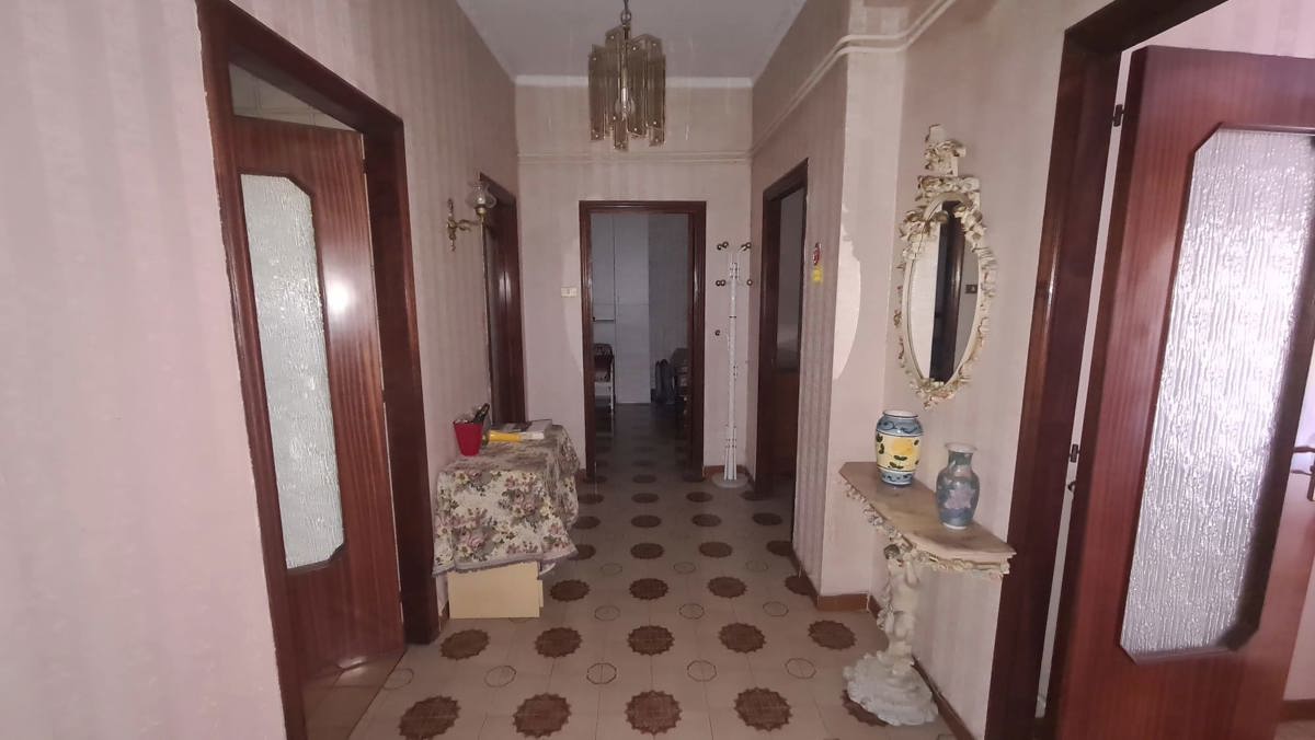 Foto 12 di 21 - Appartamento in vendita a Napoli