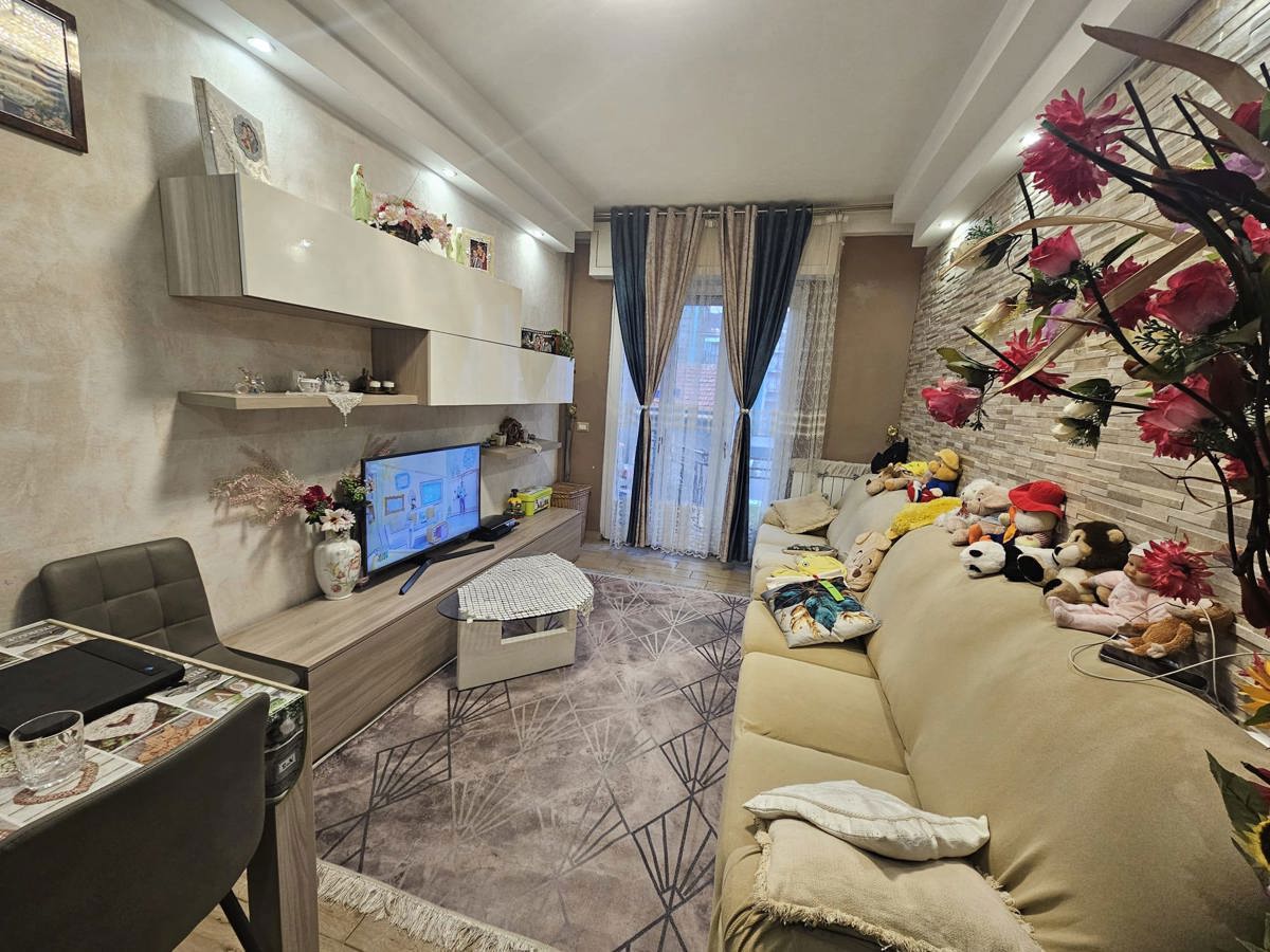 Foto 2 di 18 - Appartamento in vendita a Milano