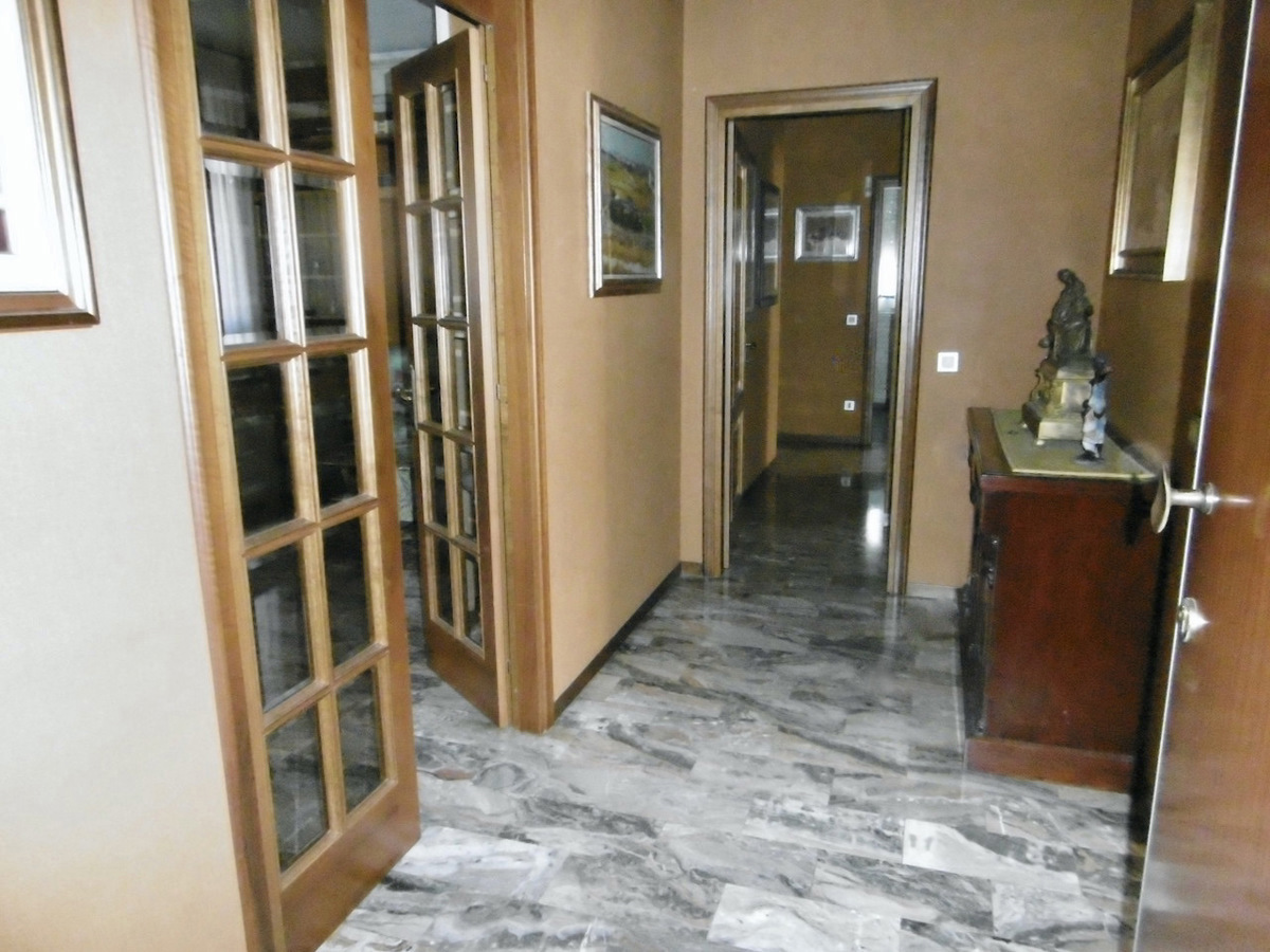 Foto 17 di 20 - Appartamento in affitto a Parma