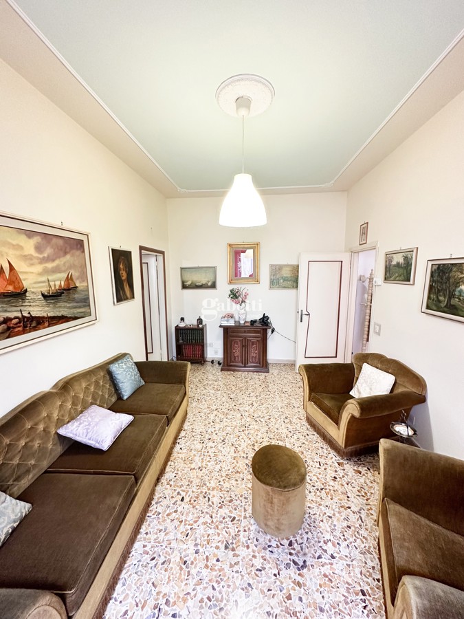 Foto 1 di 25 - Appartamento in vendita a Sesto Fiorentino