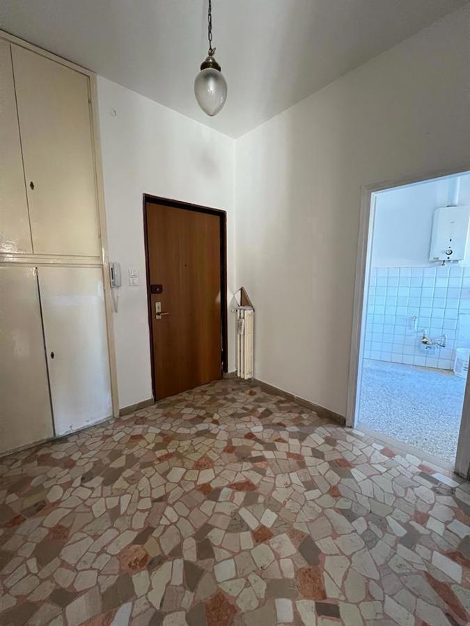 Foto 2 di 15 - Appartamento in vendita a Verona