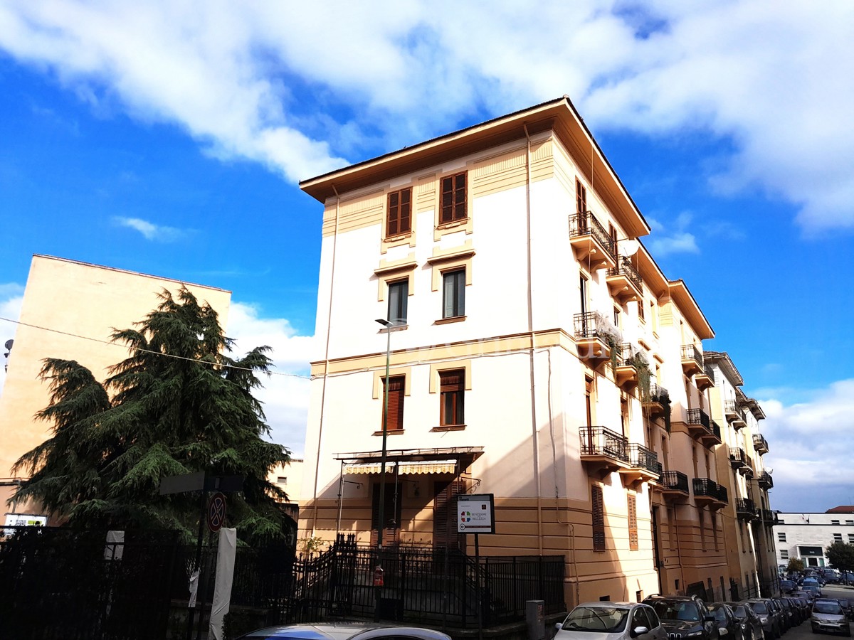 Foto 1 di 25 - Appartamento in affitto a Benevento