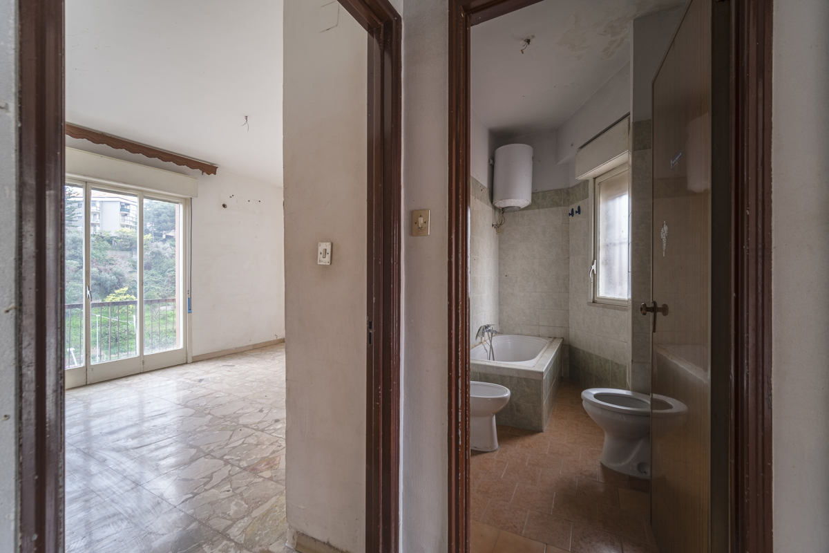 Foto 4 di 32 - Appartamento in vendita a Messina