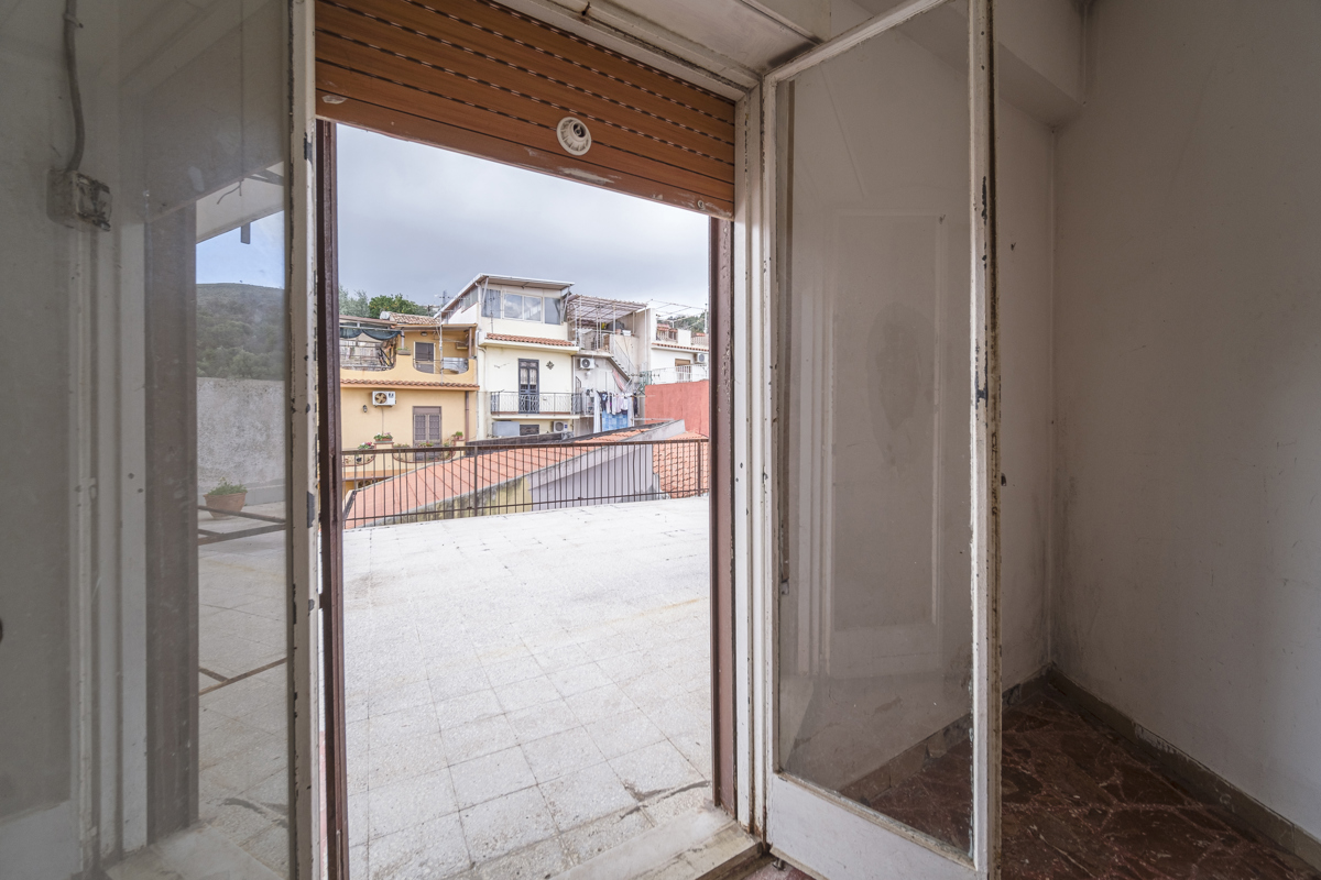 Foto 9 di 32 - Appartamento in vendita a Messina