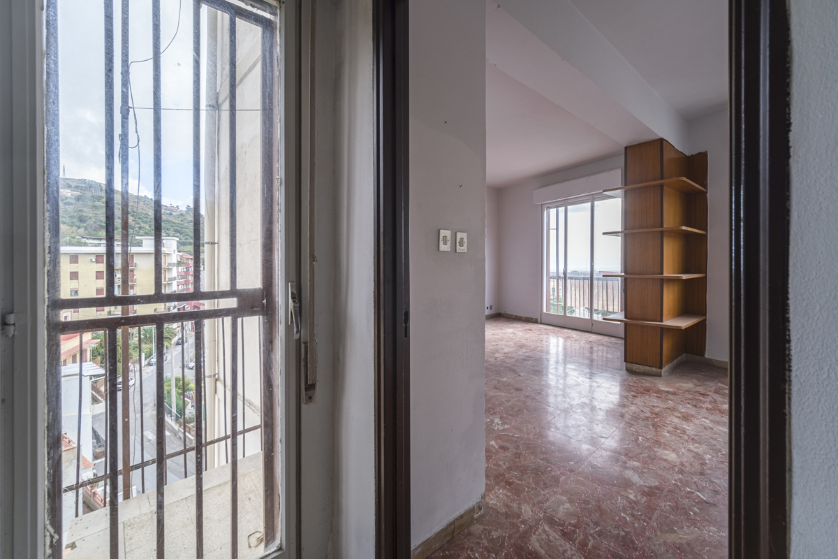 Foto 19 di 32 - Appartamento in vendita a Messina