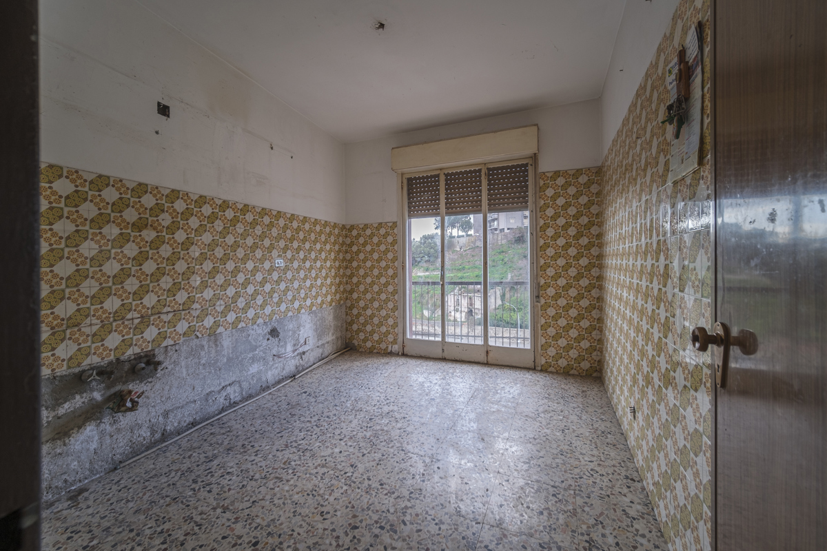 Foto 17 di 32 - Appartamento in vendita a Messina