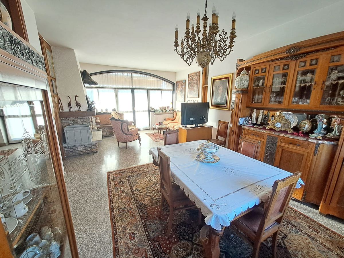 Foto 7 di 32 - Casa indipendente in vendita a Marcallo Con Casone