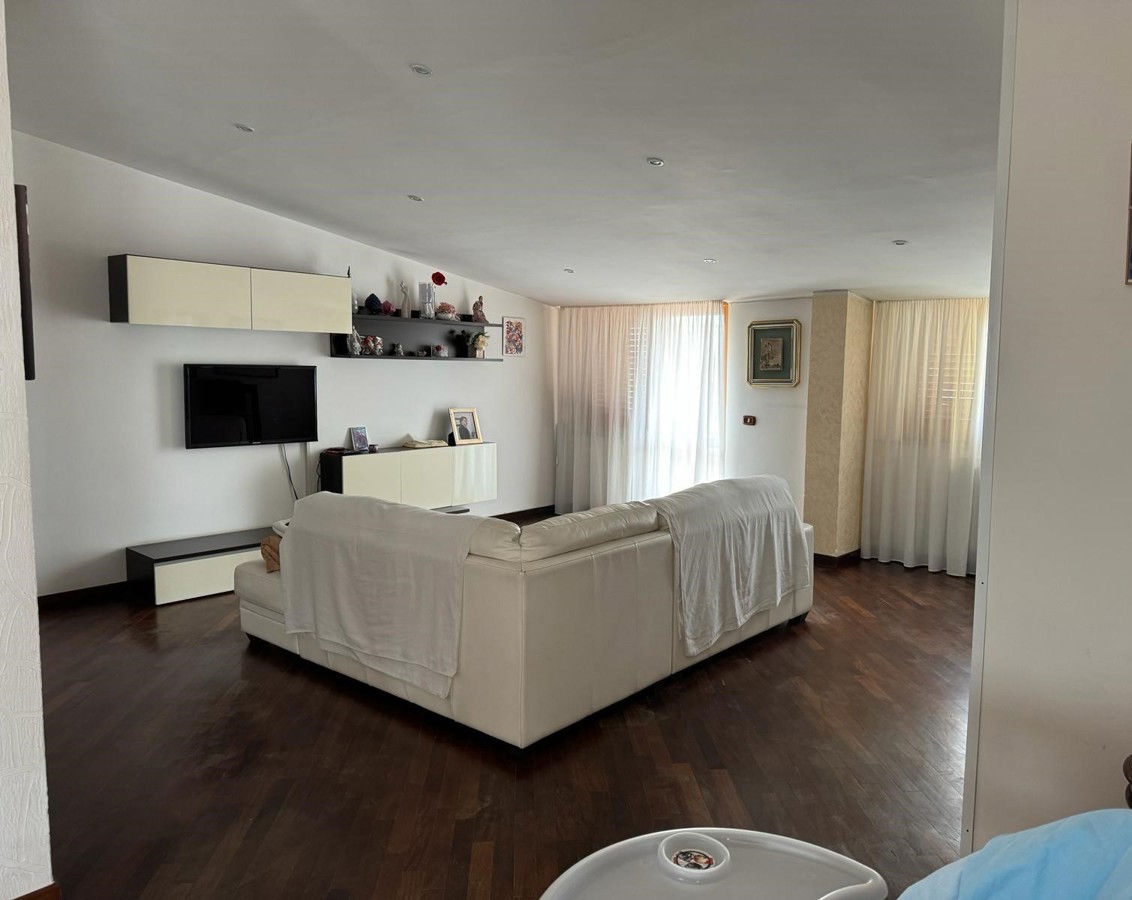 Foto 1 di 8 - Appartamento in vendita a Aversa