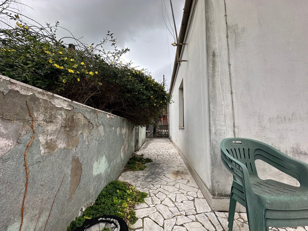 Foto 9 di 16 - Casa indipendente in vendita a Pescara