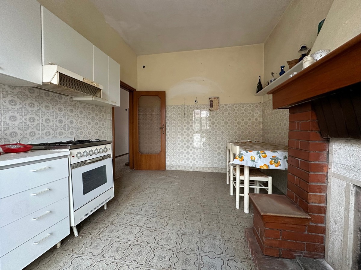 Foto 10 di 16 - Casa indipendente in vendita a Pescara