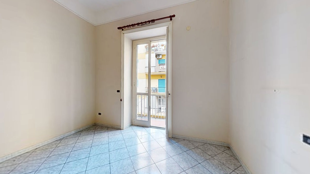 Foto 17 di 25 - Appartamento in vendita a Napoli
