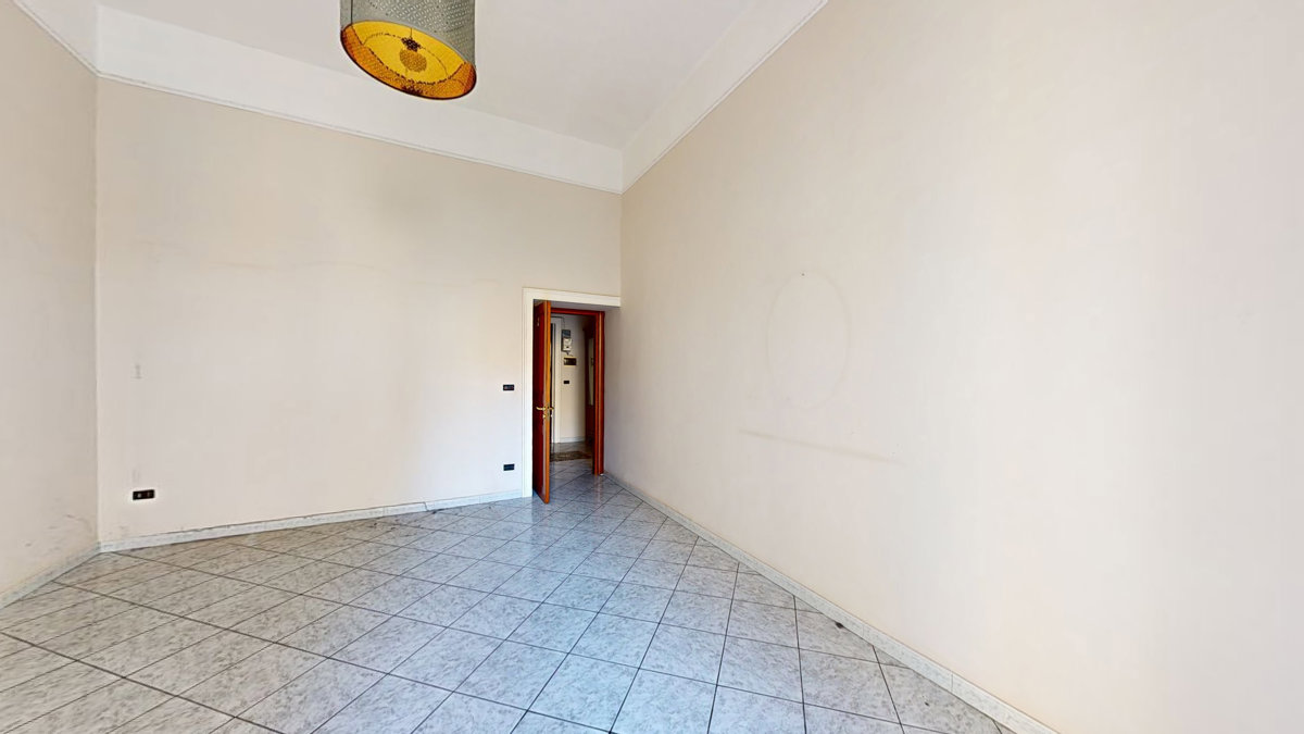 Foto 18 di 25 - Appartamento in vendita a Napoli