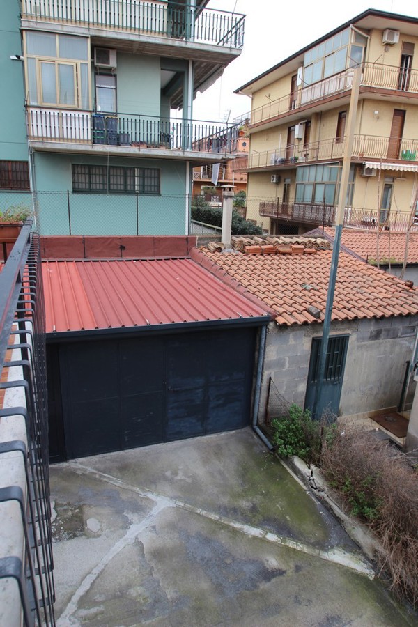 Foto 19 di 22 - Appartamento in vendita a Mascalucia