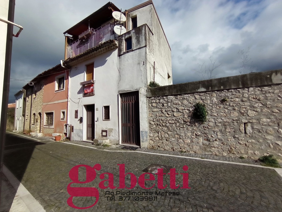 Foto 2 di 10 - Casa indipendente in vendita a San Potito Sannitico