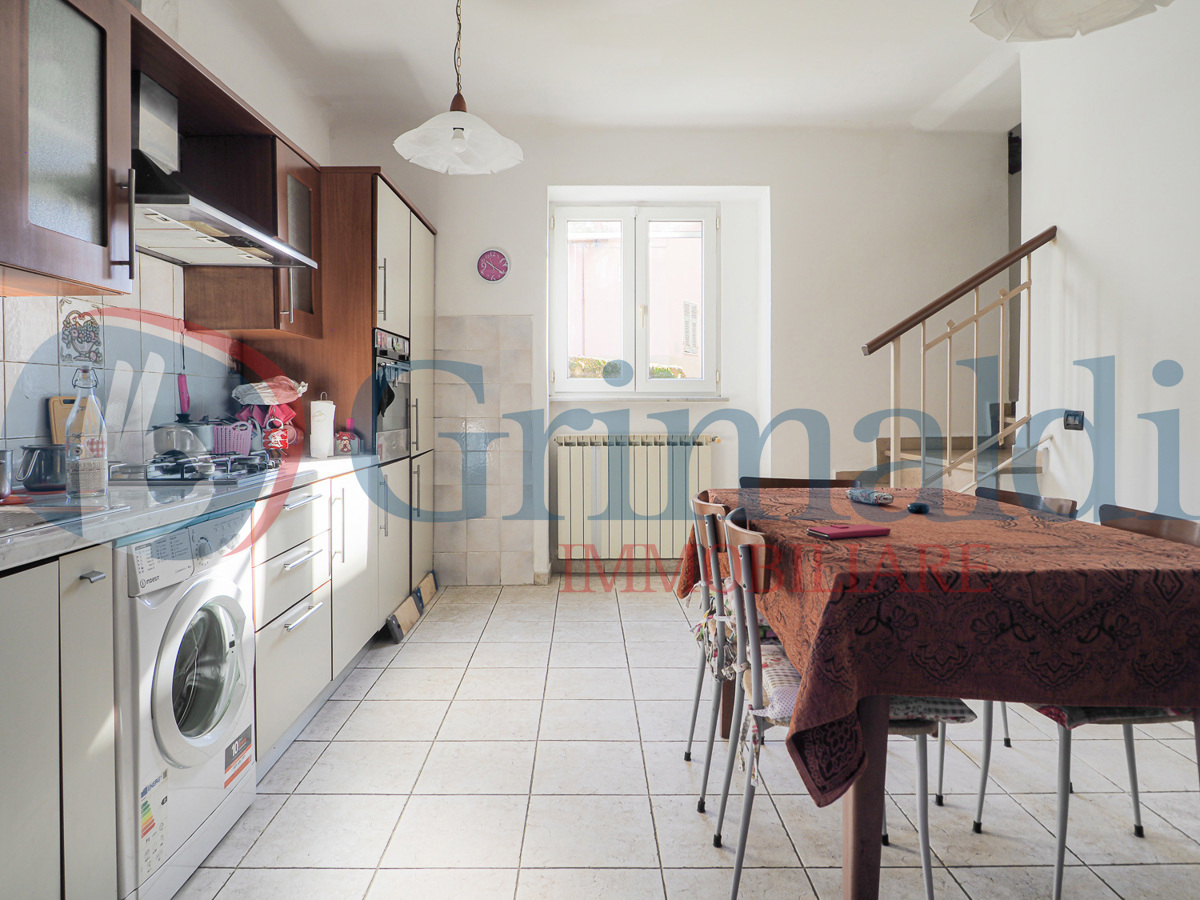 Foto 26 di 35 - Appartamento in vendita a La Spezia