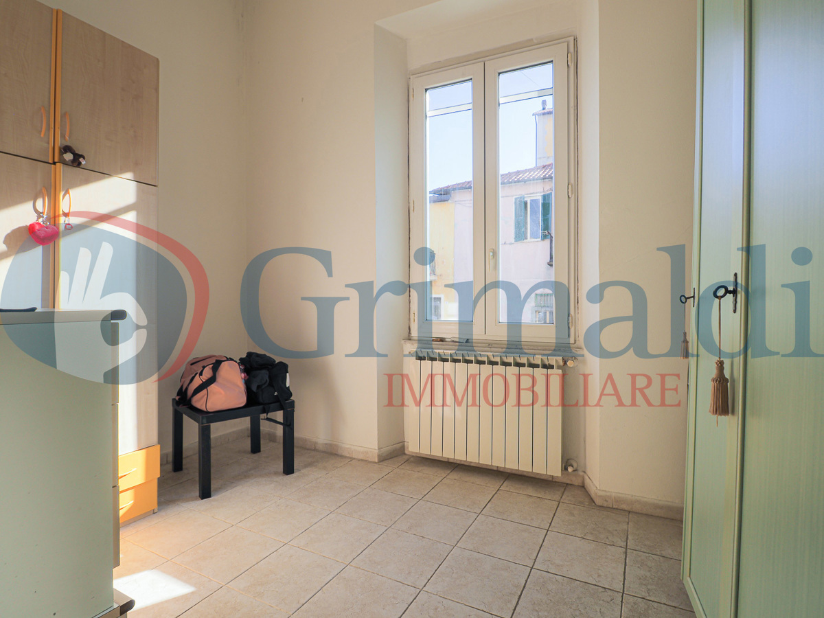 Foto 21 di 35 - Appartamento in vendita a La Spezia