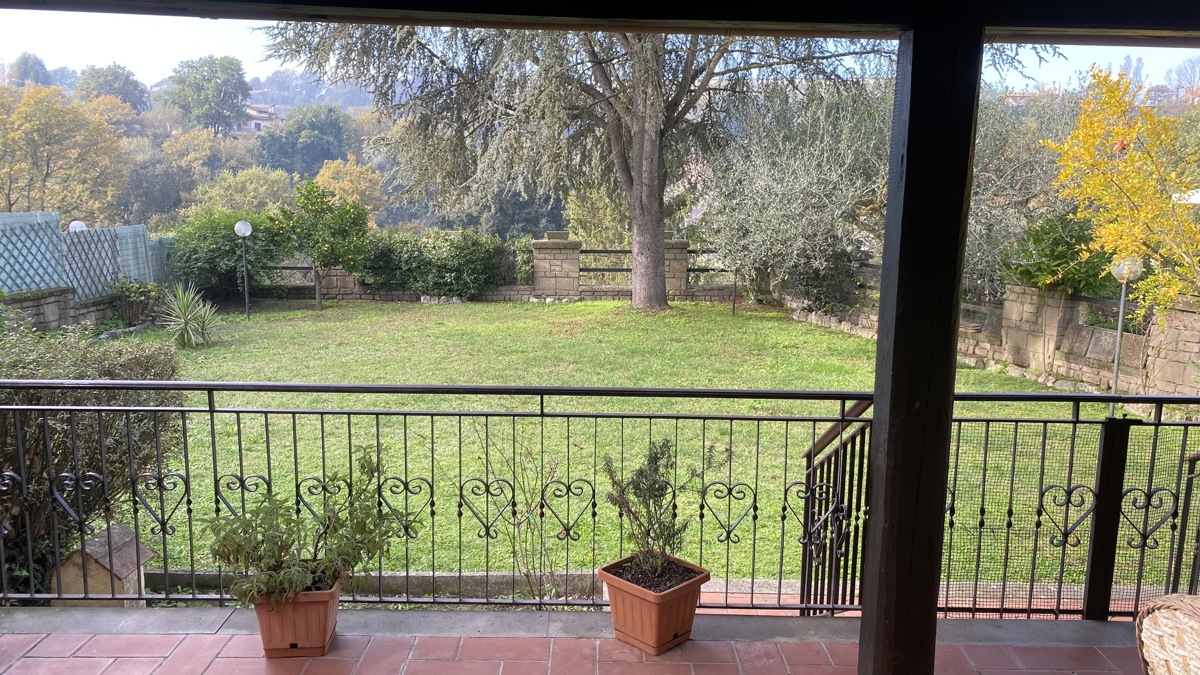 Foto 33 di 50 - Villa in vendita a Rignano Flaminio