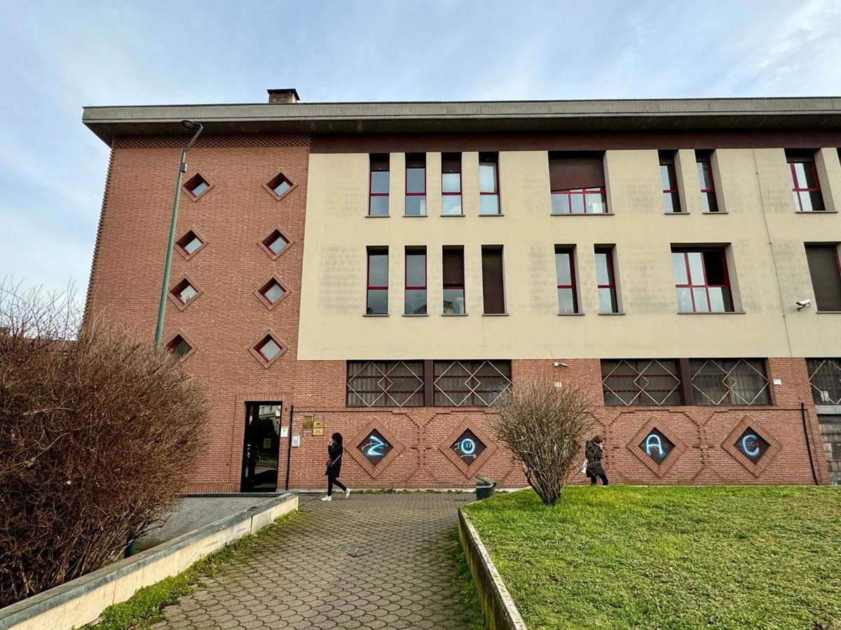 Foto 31 di 33 - Ufficio in vendita a Cremona