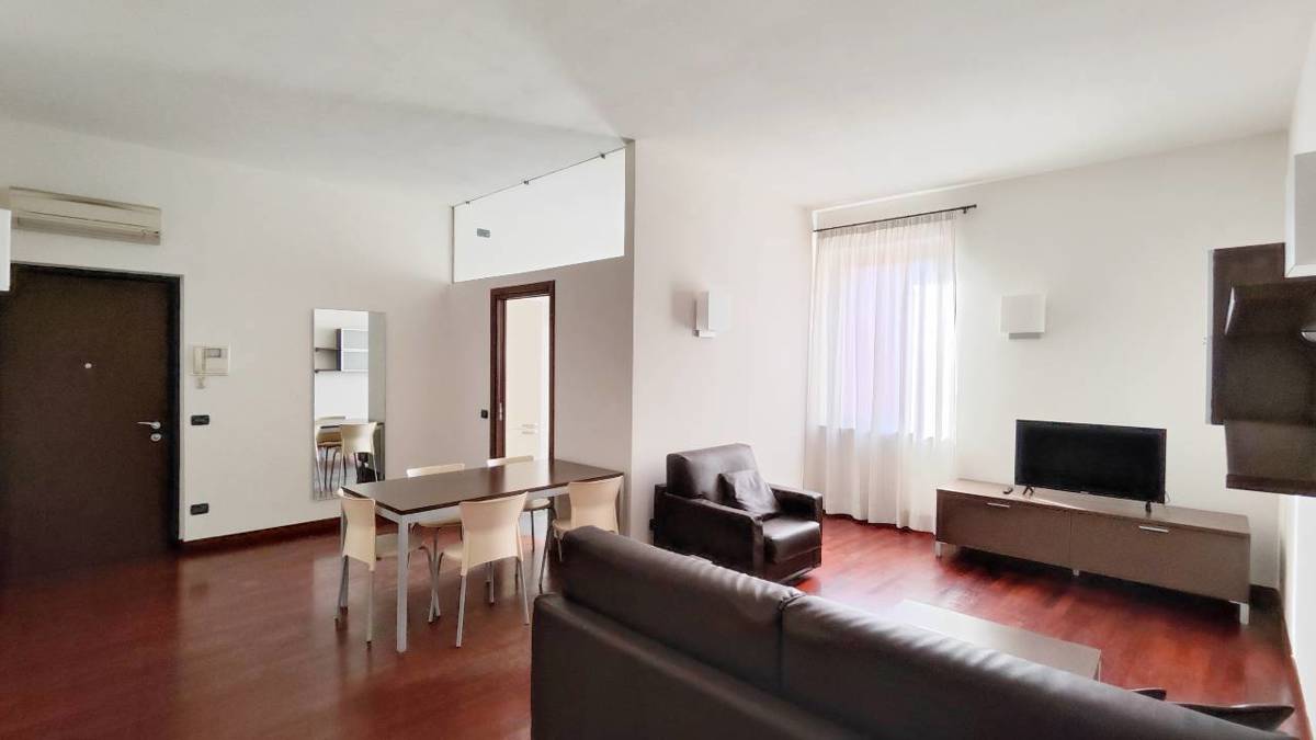 Foto 20 di 27 - Appartamento in vendita a Piacenza