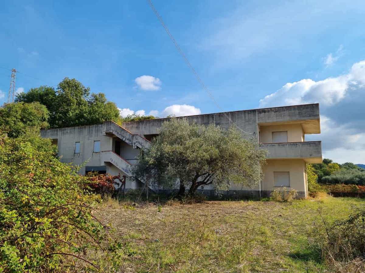 Foto 9 di 25 - Villa a schiera in vendita a Motta Camastra