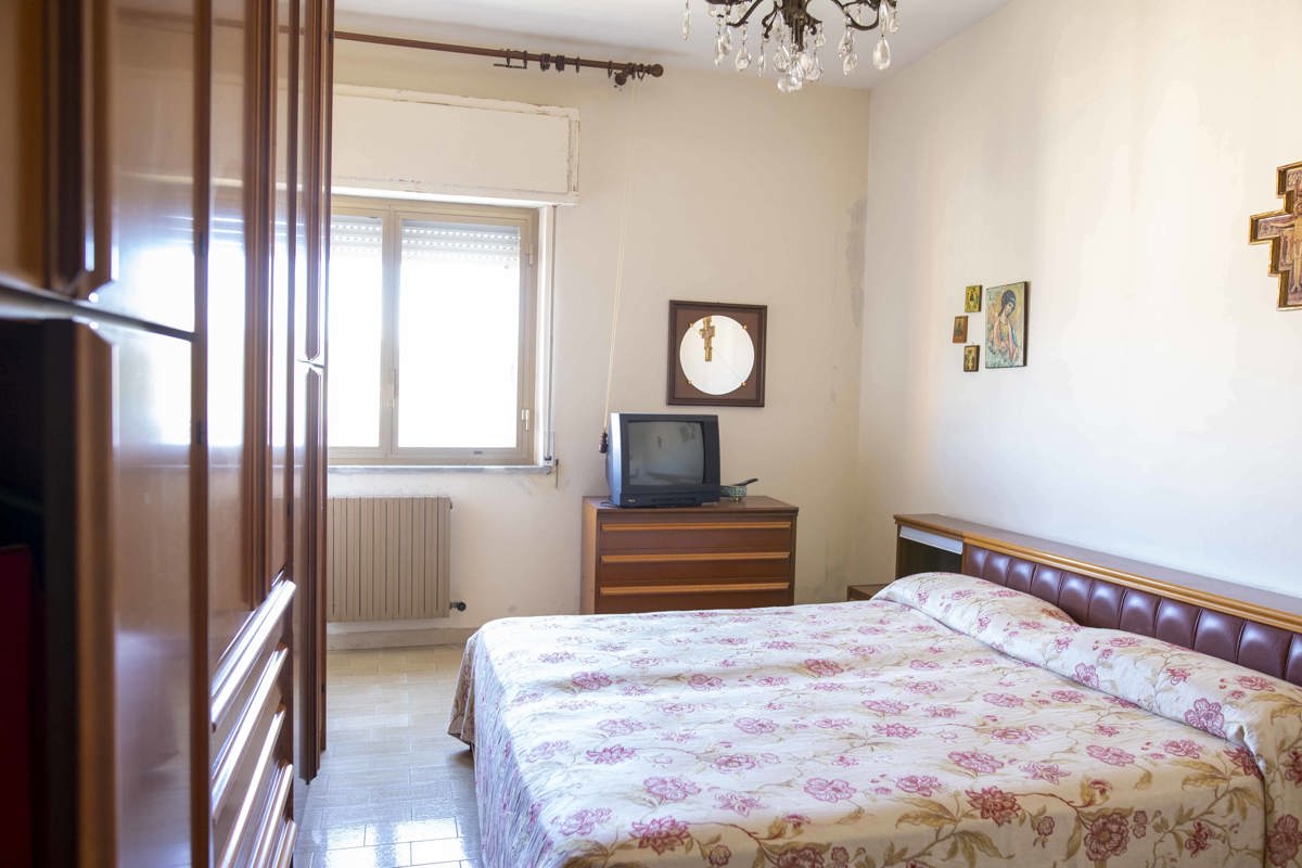 Foto 10 di 31 - Appartamento in vendita a Catanzaro