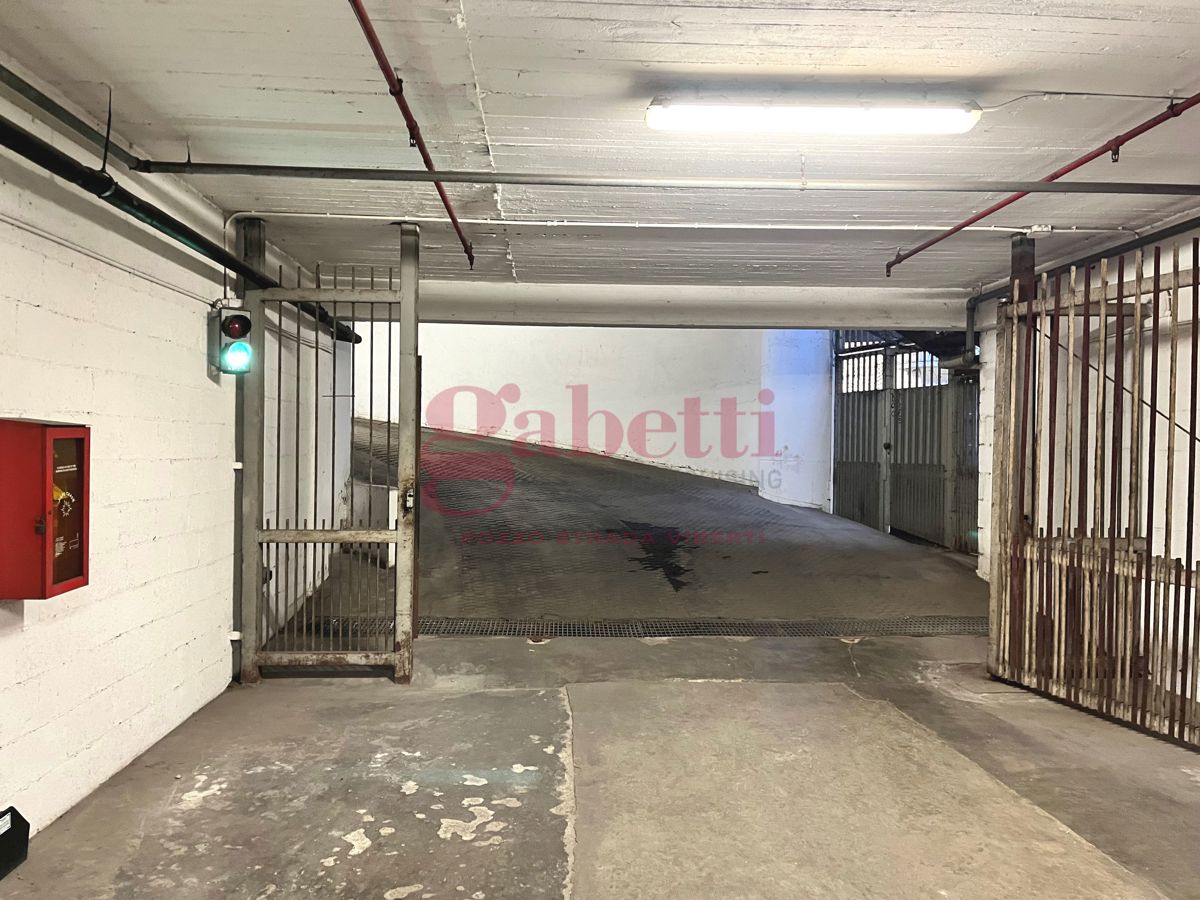 Foto 4 di 10 - Garage in vendita a Torino
