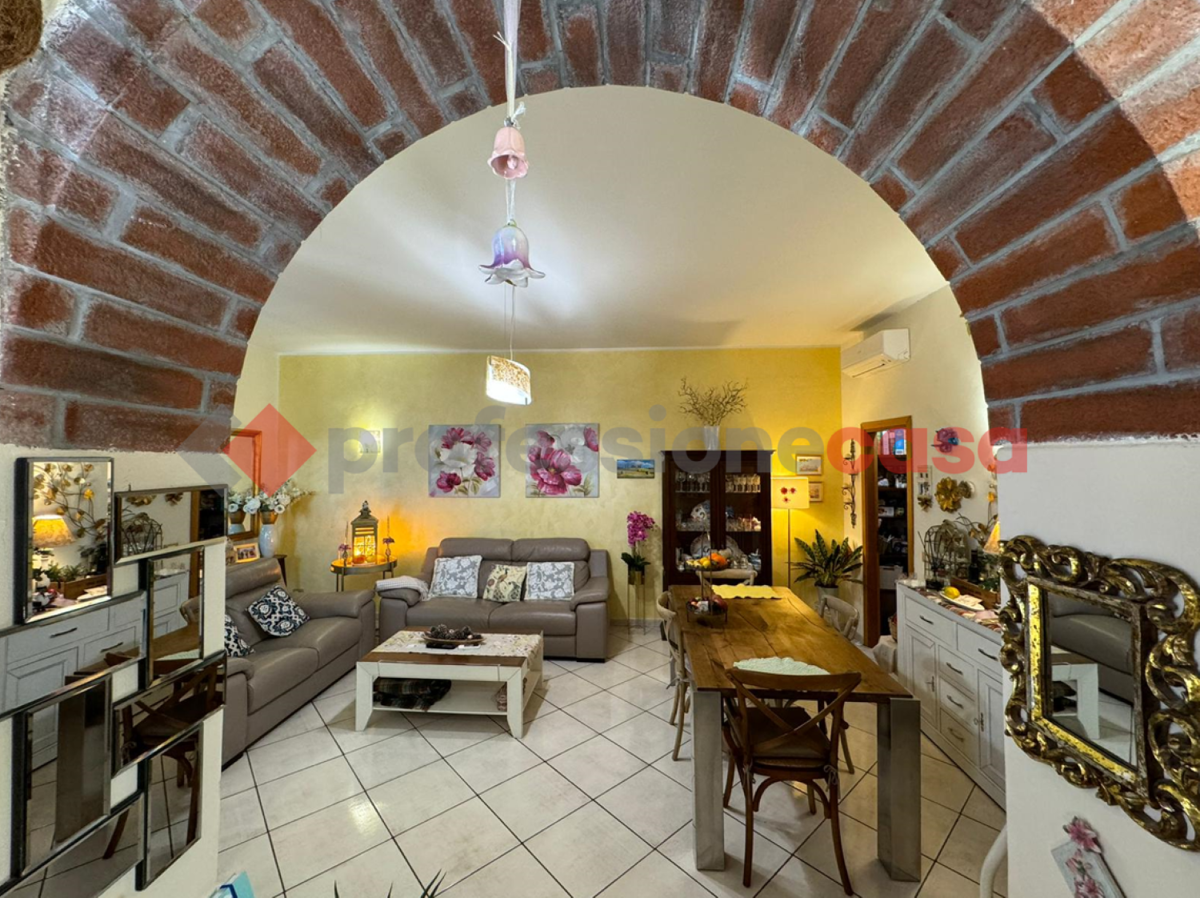 Foto 26 di 26 - Appartamento in vendita a Livorno