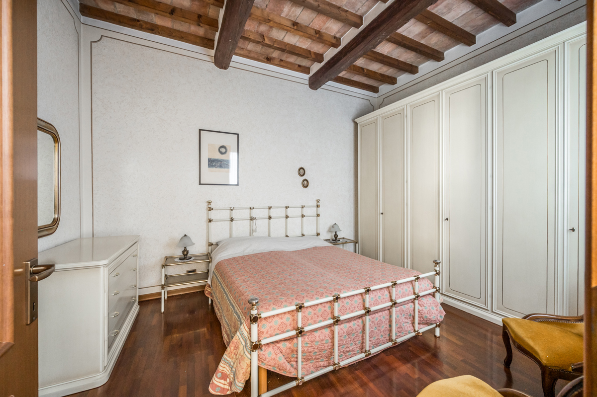 Foto 10 di 19 - Appartamento in vendita a Modena
