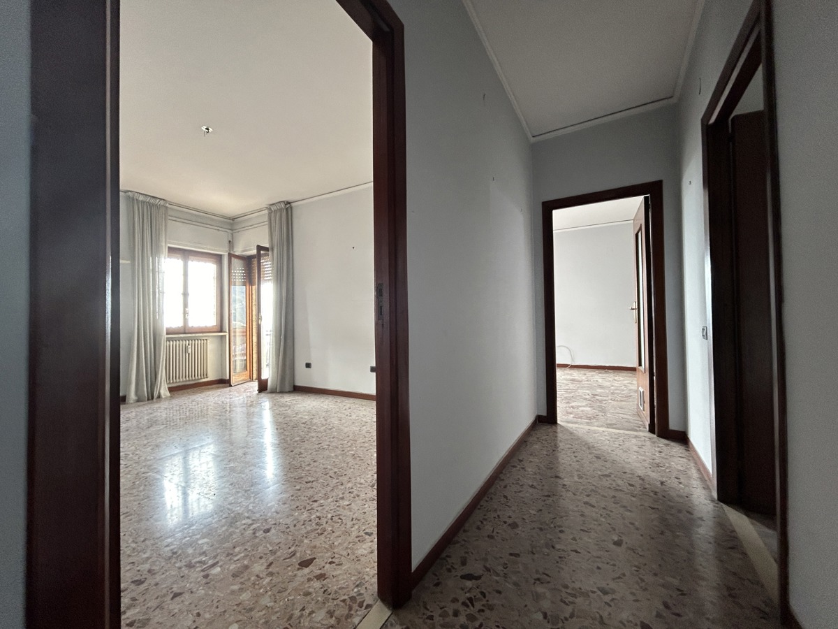 Foto 15 di 24 - Appartamento in affitto a Napoli