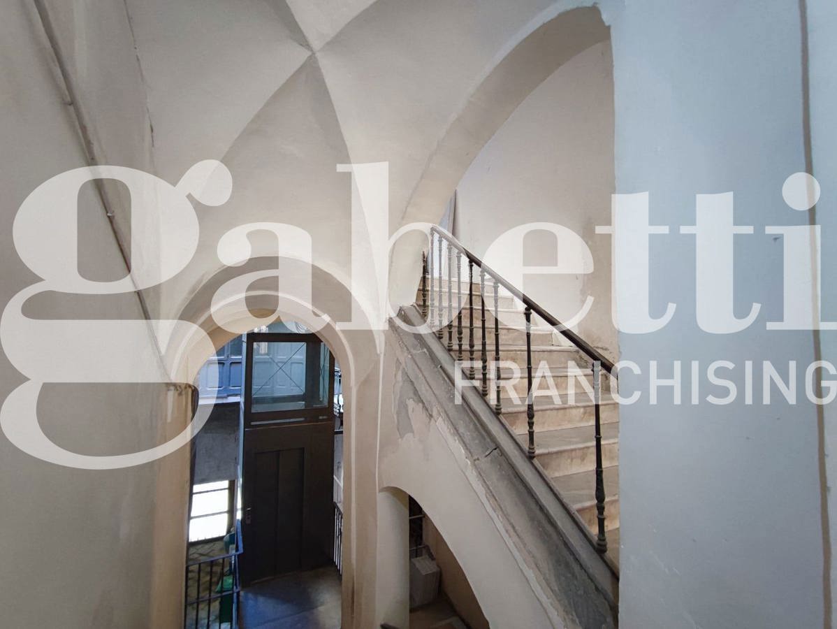 Foto 4 di 32 - Appartamento in vendita a Napoli