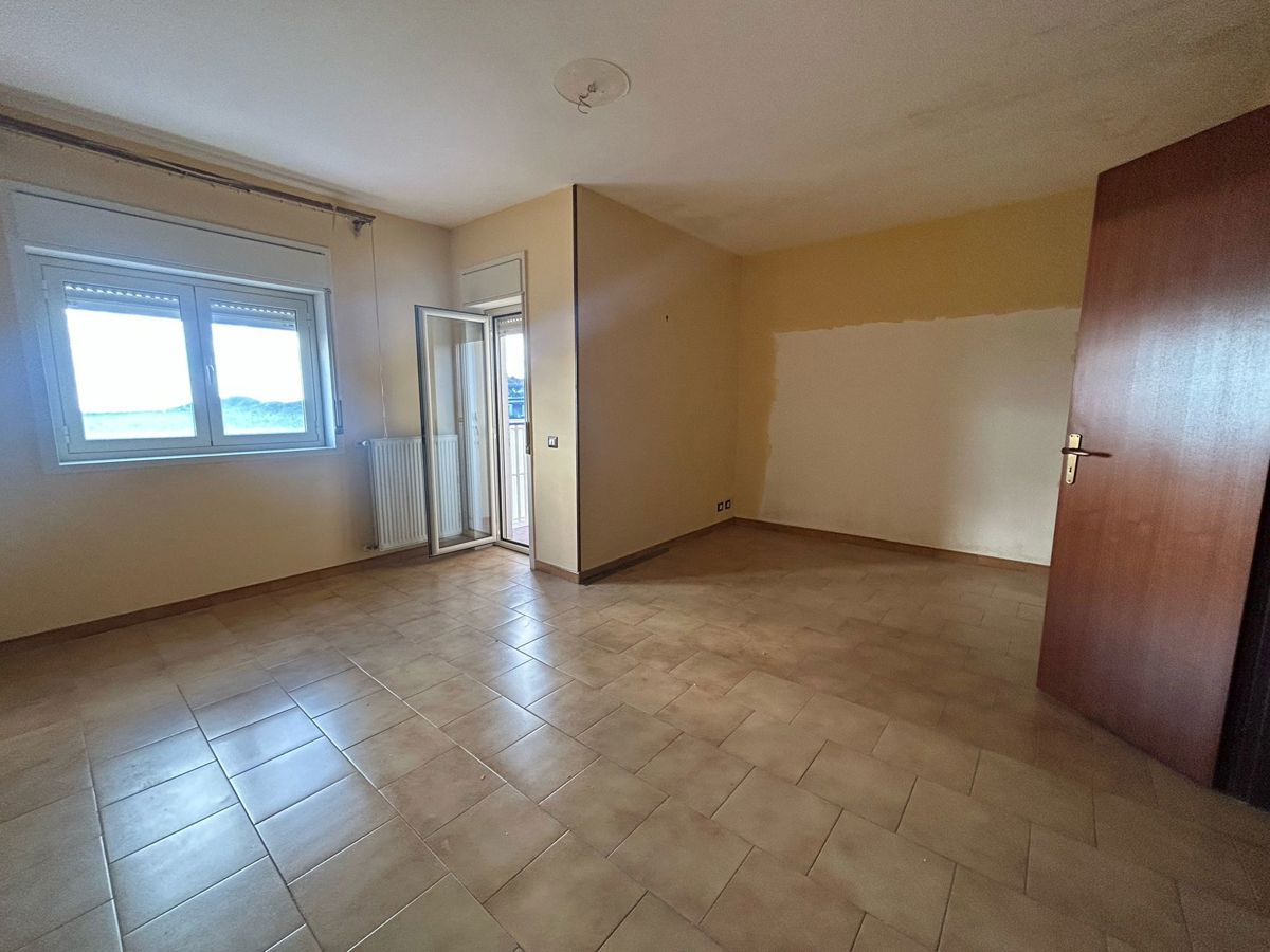 Foto 3 di 23 - Appartamento in vendita a Messina