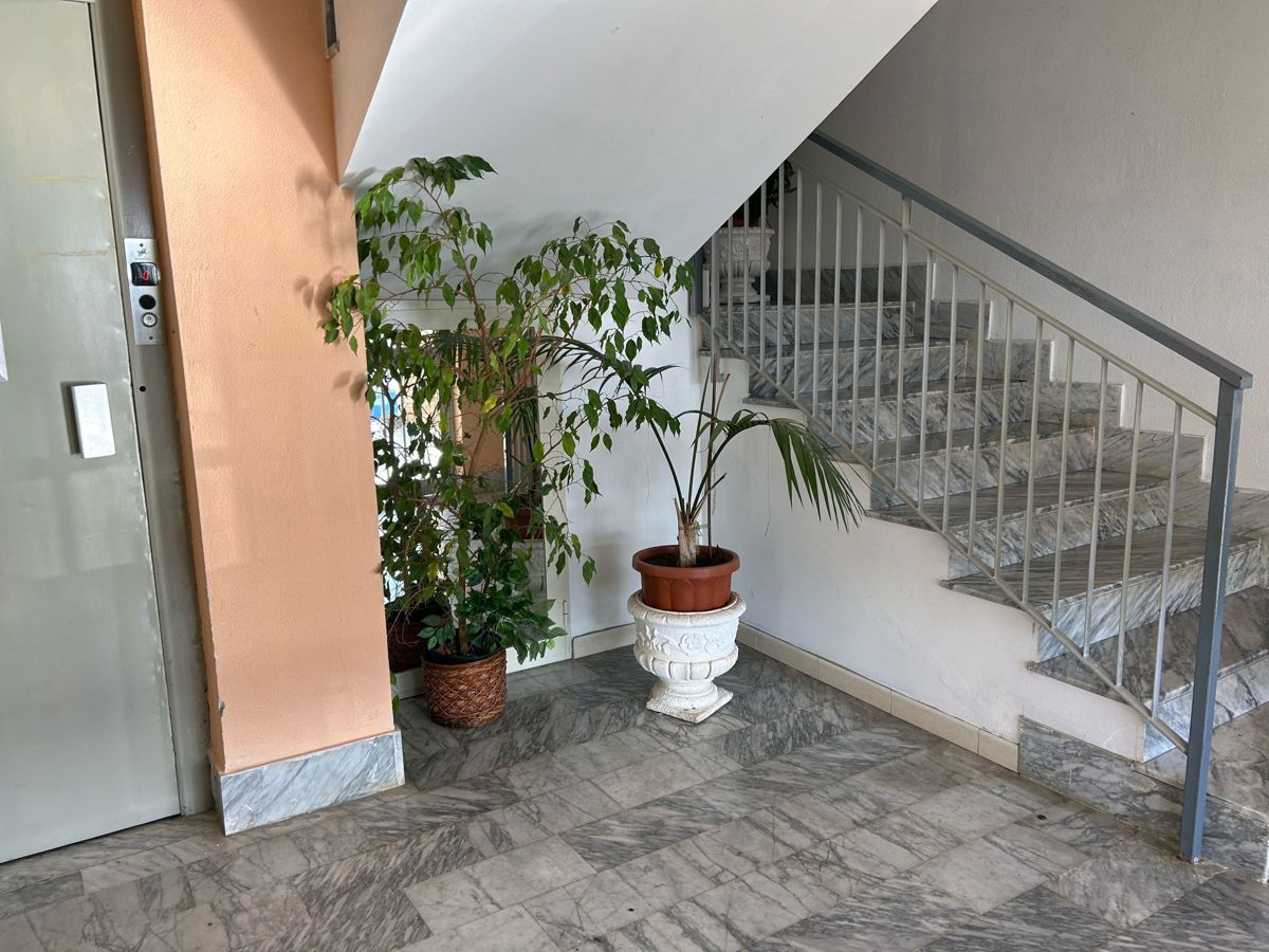 Foto 2 di 23 - Appartamento in vendita a Messina