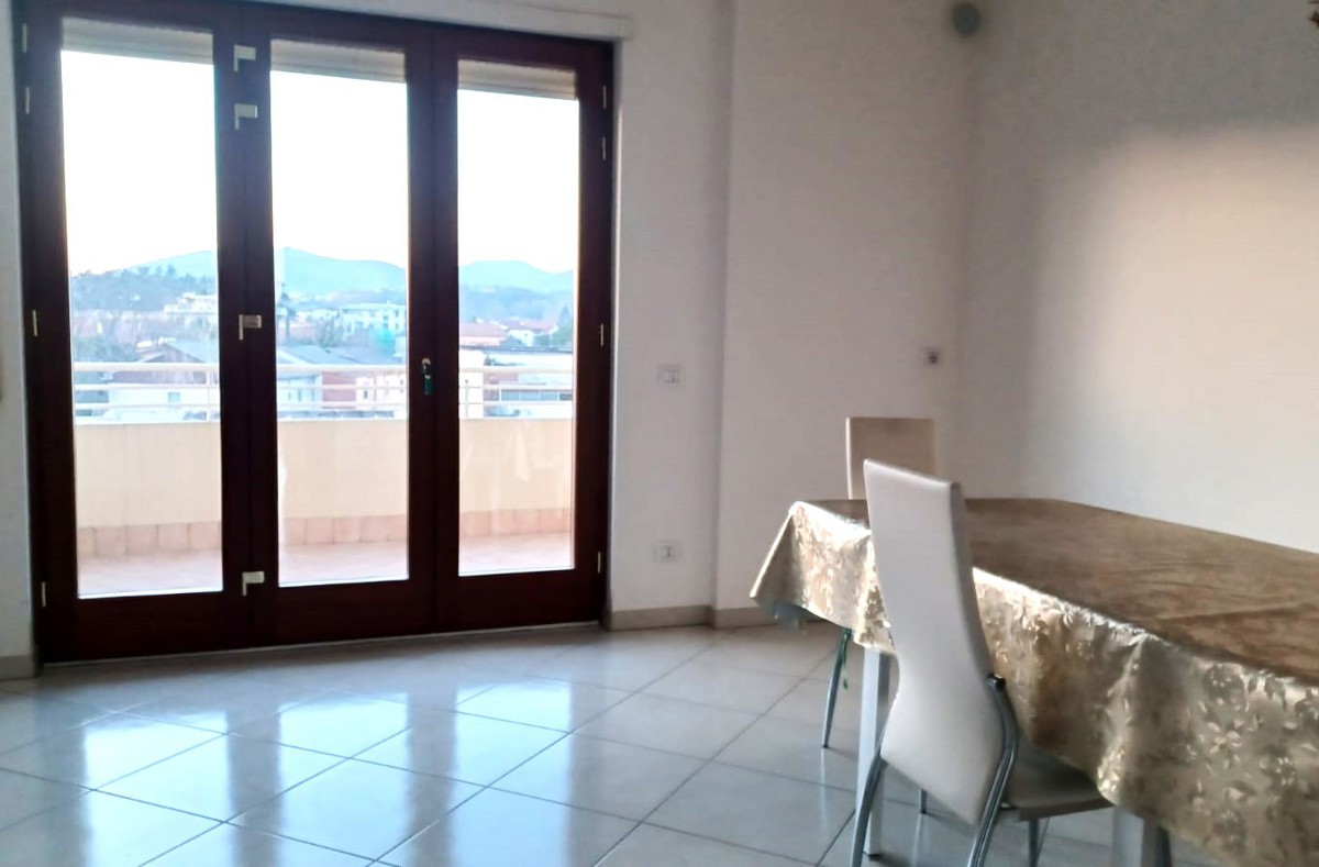 Foto 12 di 18 - Appartamento in vendita a Frosinone