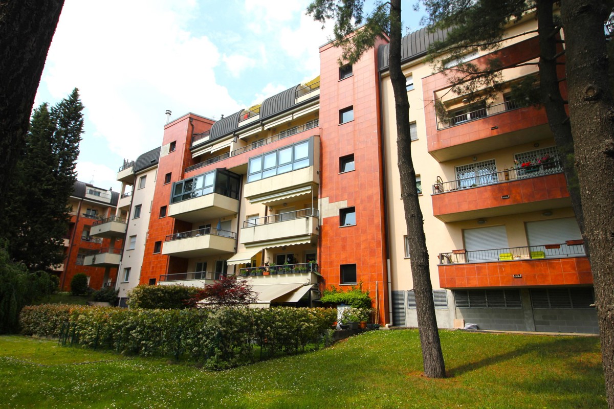 Foto 22 di 27 - Appartamento in vendita a Legnano