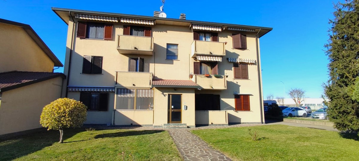 Foto 1 di 31 - Appartamento in vendita a Torrevecchia Pia