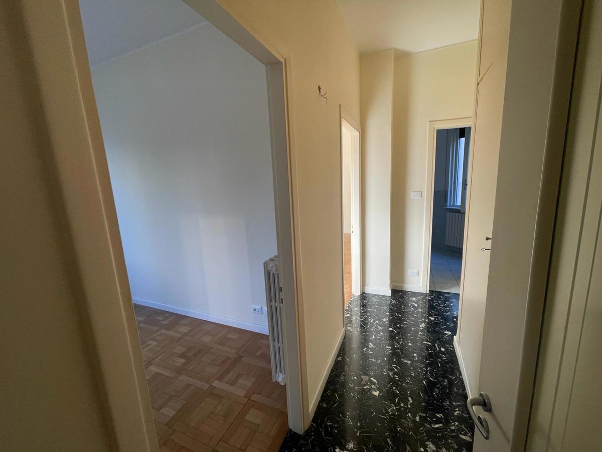 Foto 13 di 28 - Appartamento in vendita a Sanremo