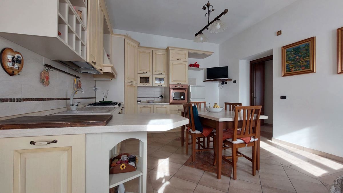 Foto 3 di 12 - Appartamento in vendita a Cerro Maggiore