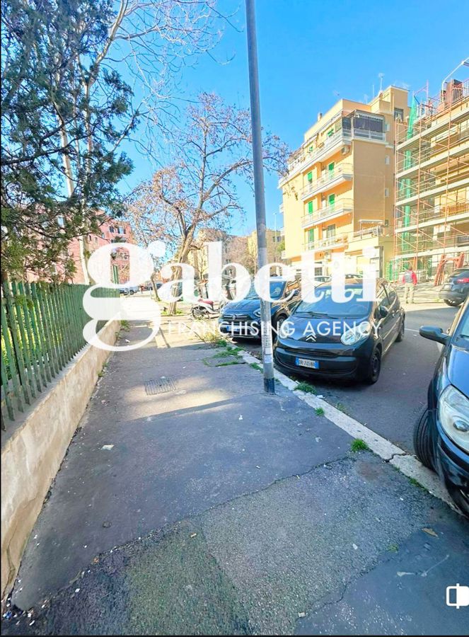 Foto 3 di 18 - Appartamento in vendita a Roma