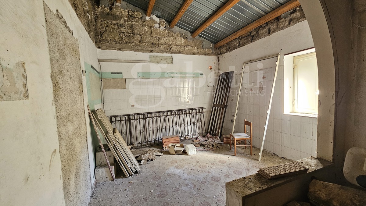 Foto 10 di 17 - Casa indipendente in vendita a Palermo
